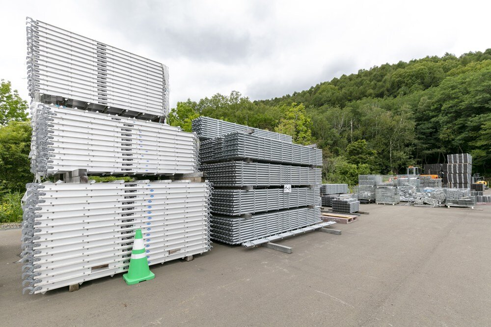 部材置き場